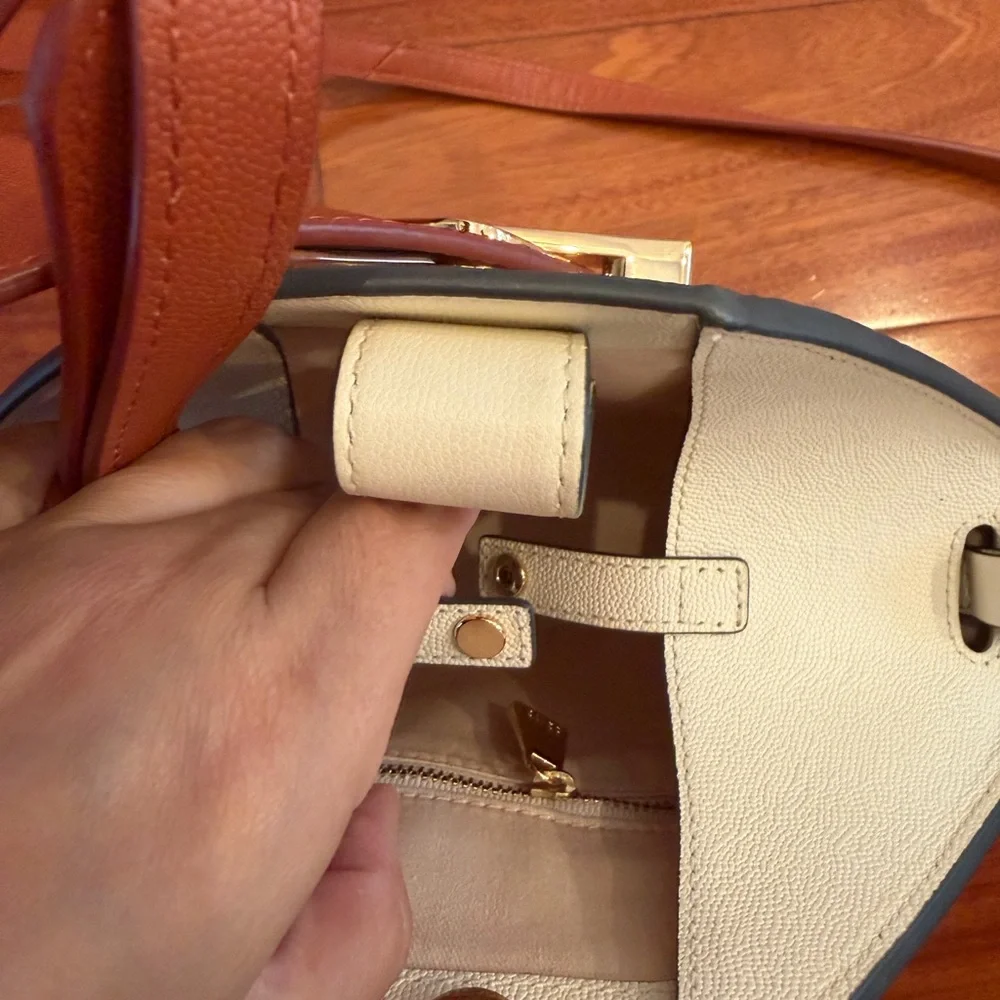 Danse lente mini Johnny bucket bag cream orange brown rust strap crossbody purse - Picture 4 of 7